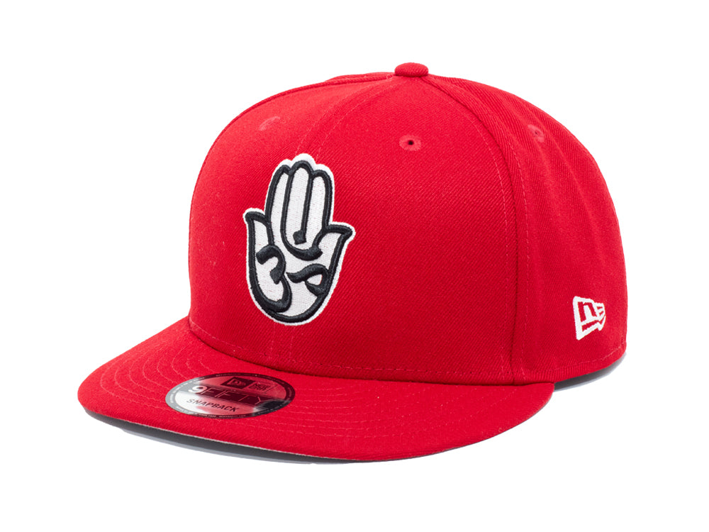CLASSIC SNAPBACK RED/WHITE/BLACK