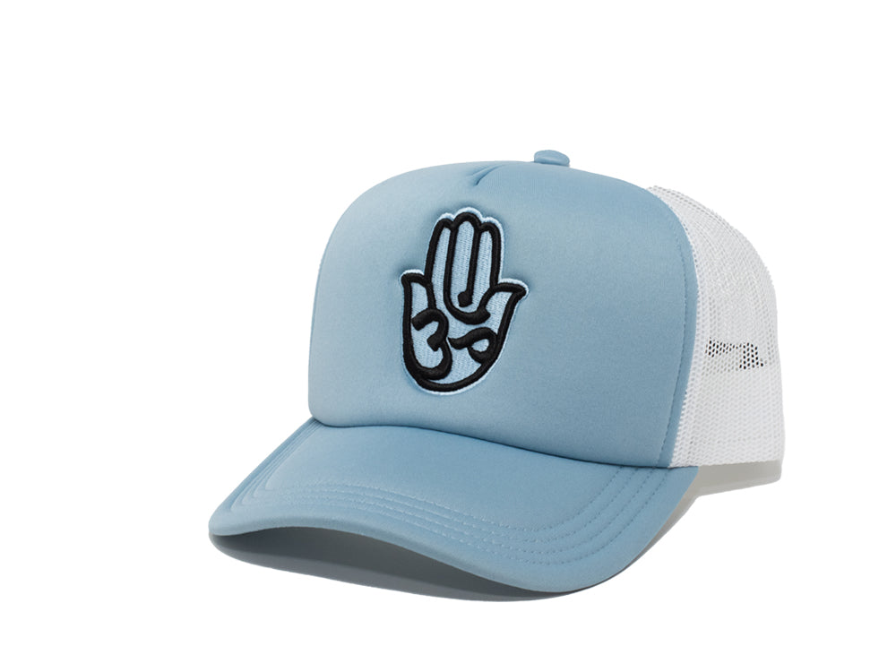 TRUCKER CLÁSICO AZUL BEBE/BLANCO/NEGRO