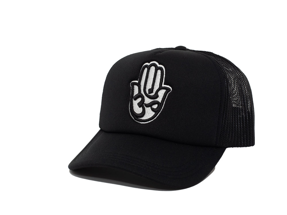 CLASSIC TRUCKER BLACK/WHITE