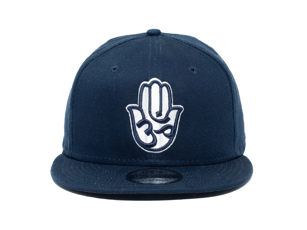 SNAPBACK CLÁSICO MARINO/BLANCO