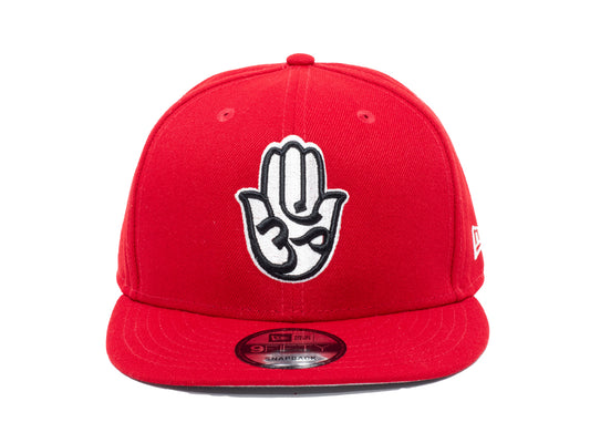 CLASSIC SNAPBACK RED/WHITE/BLACK